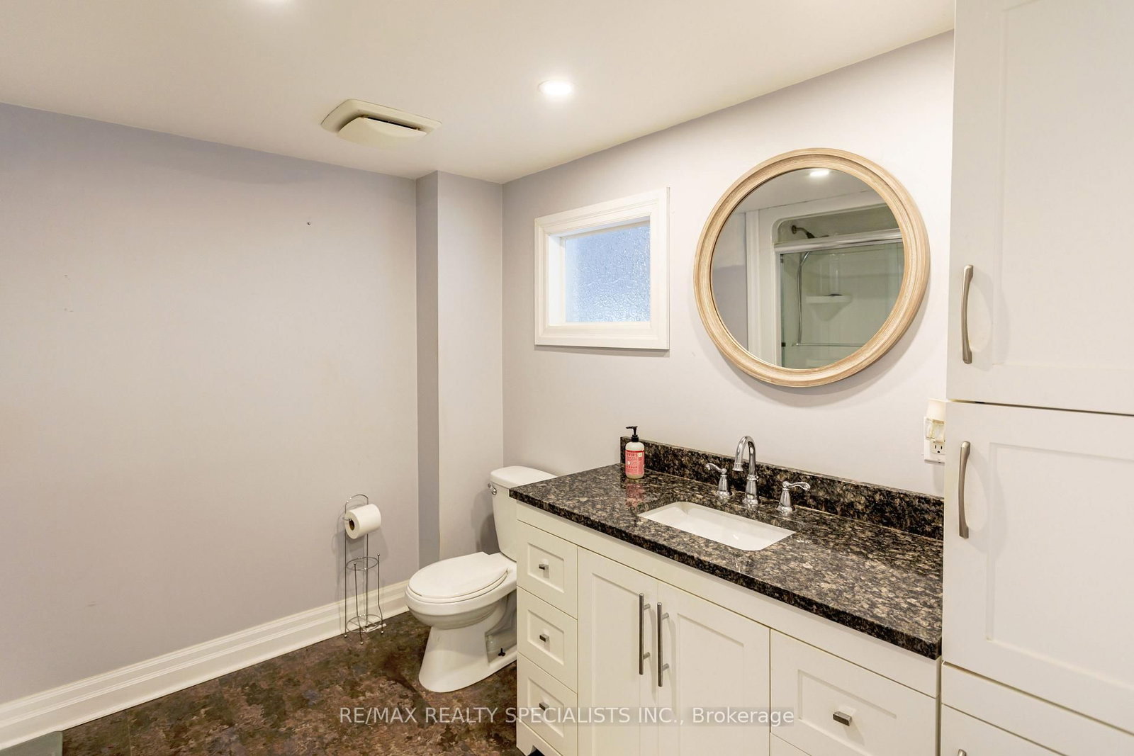 475 Main Street W • Grimsby, ON photo 24