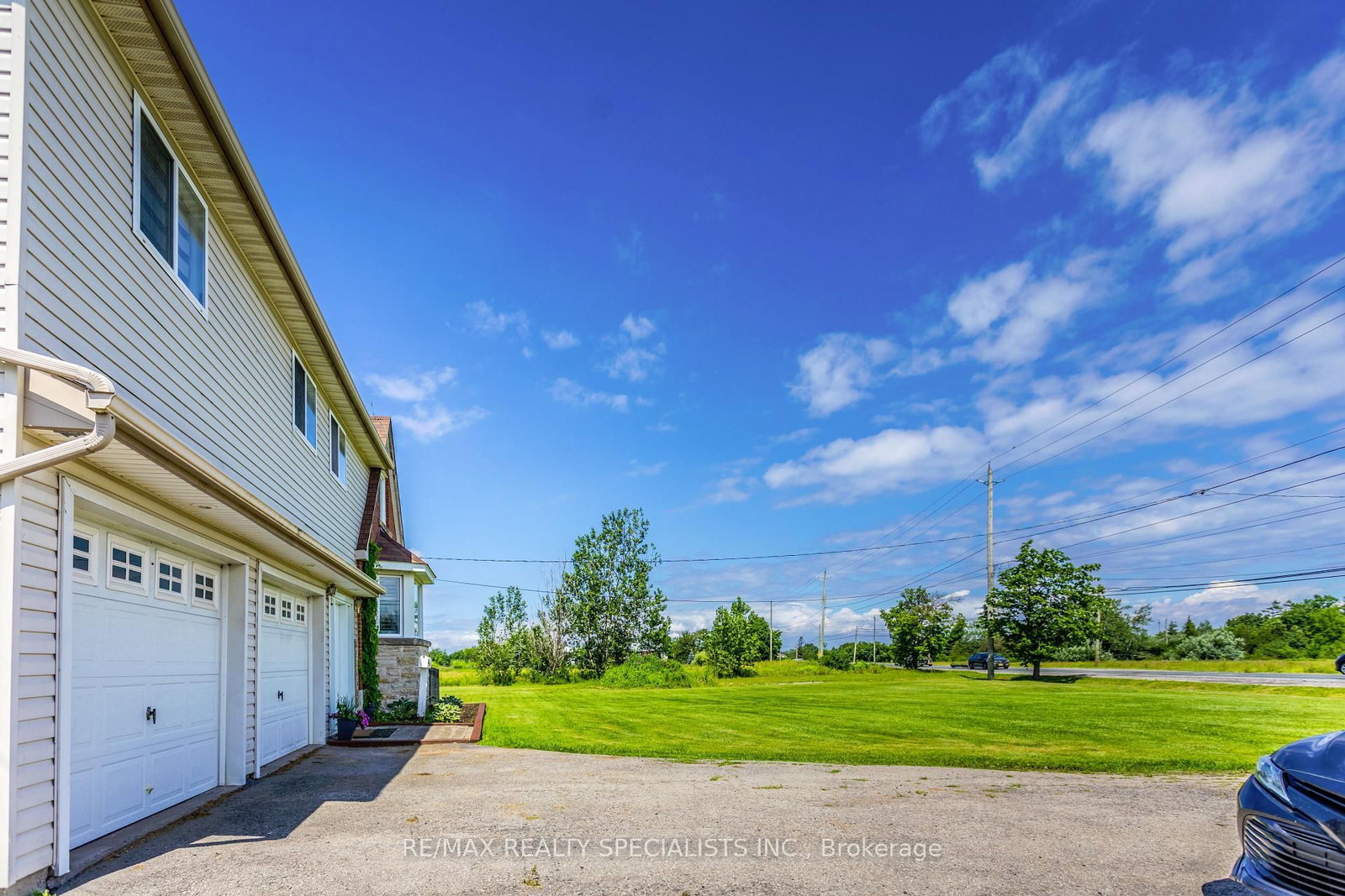 475 Main Street W • Grimsby, ON photo 39
