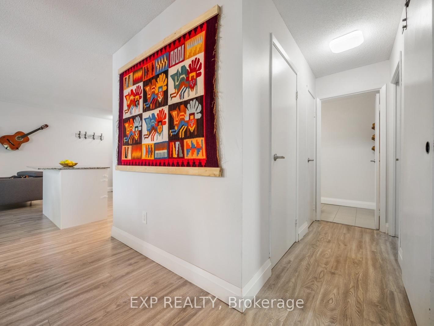 276 Eiwo Court • #301 • Waterloo, ON photo 16