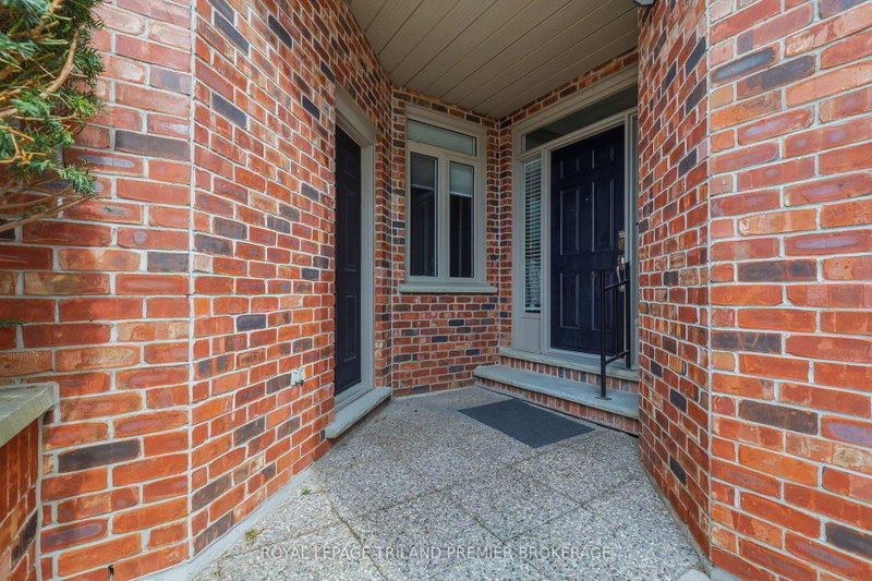 31 - 400 Ambleside Drive