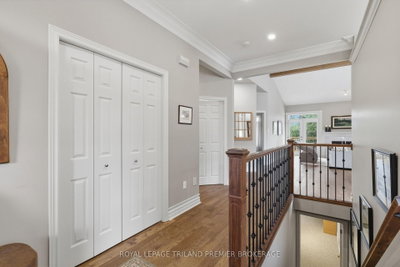 400 Ambleside Drive • #31 • London North, ON photo 5
