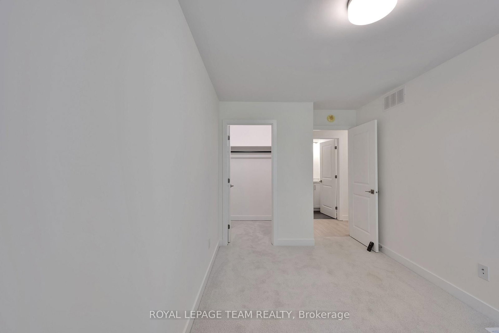 142 Doctor Agnes Craine Drive • Smiths Falls, ON photo 10
