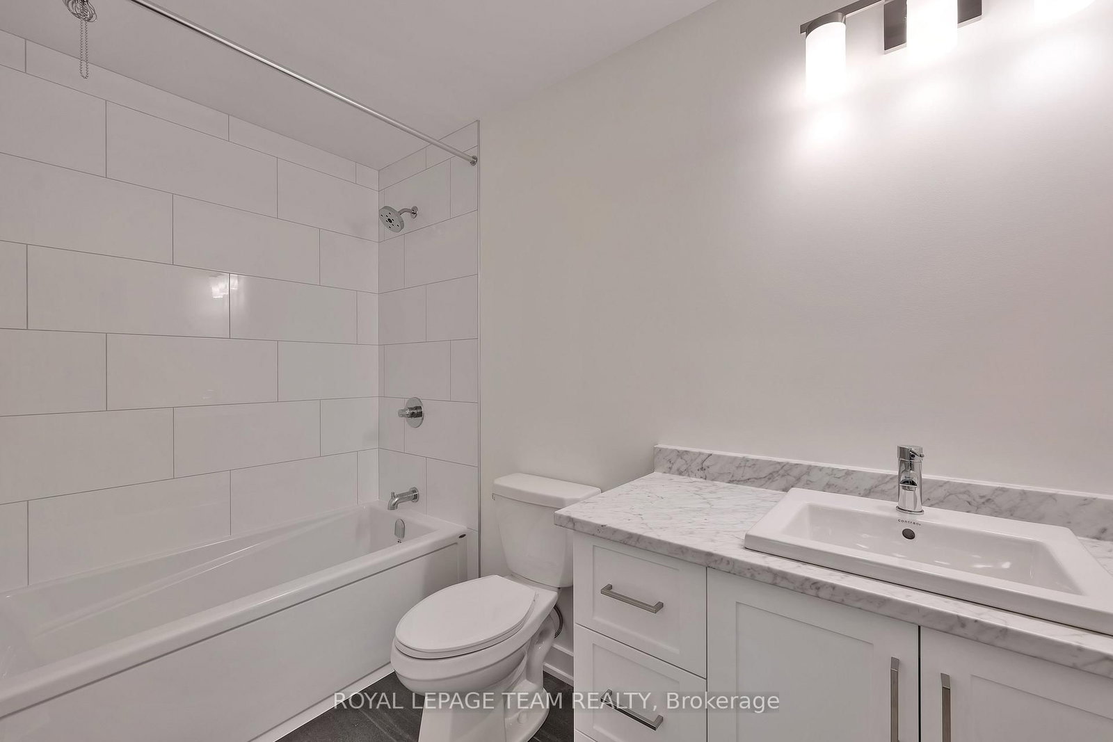 142 Doctor Agnes Craine Drive • Smiths Falls, ON photo 12