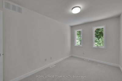 142 Doctor Agnes Craine Drive • Smiths Falls, ON photo 9