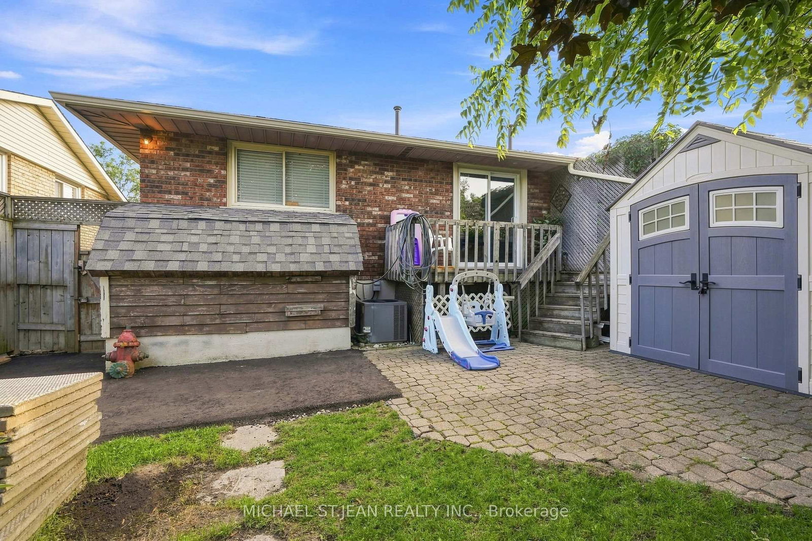 Listing Image 44