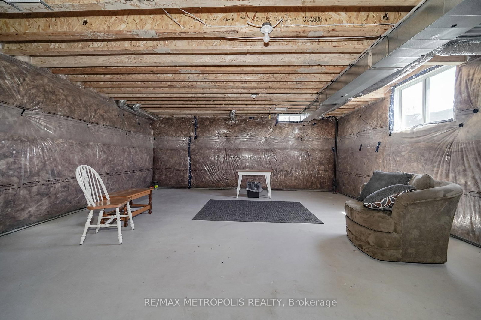 Listing Image 49