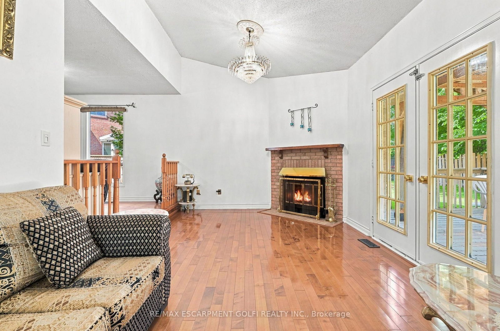 34 Lisajane Court • Hamilton, ON photo 10