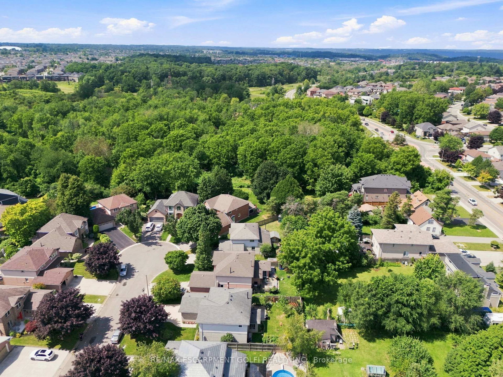 34 Lisajane Court • Hamilton, ON photo 38