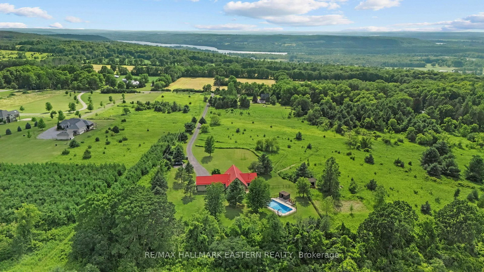 184 Golf Course Road • Stirling, ON photo 3