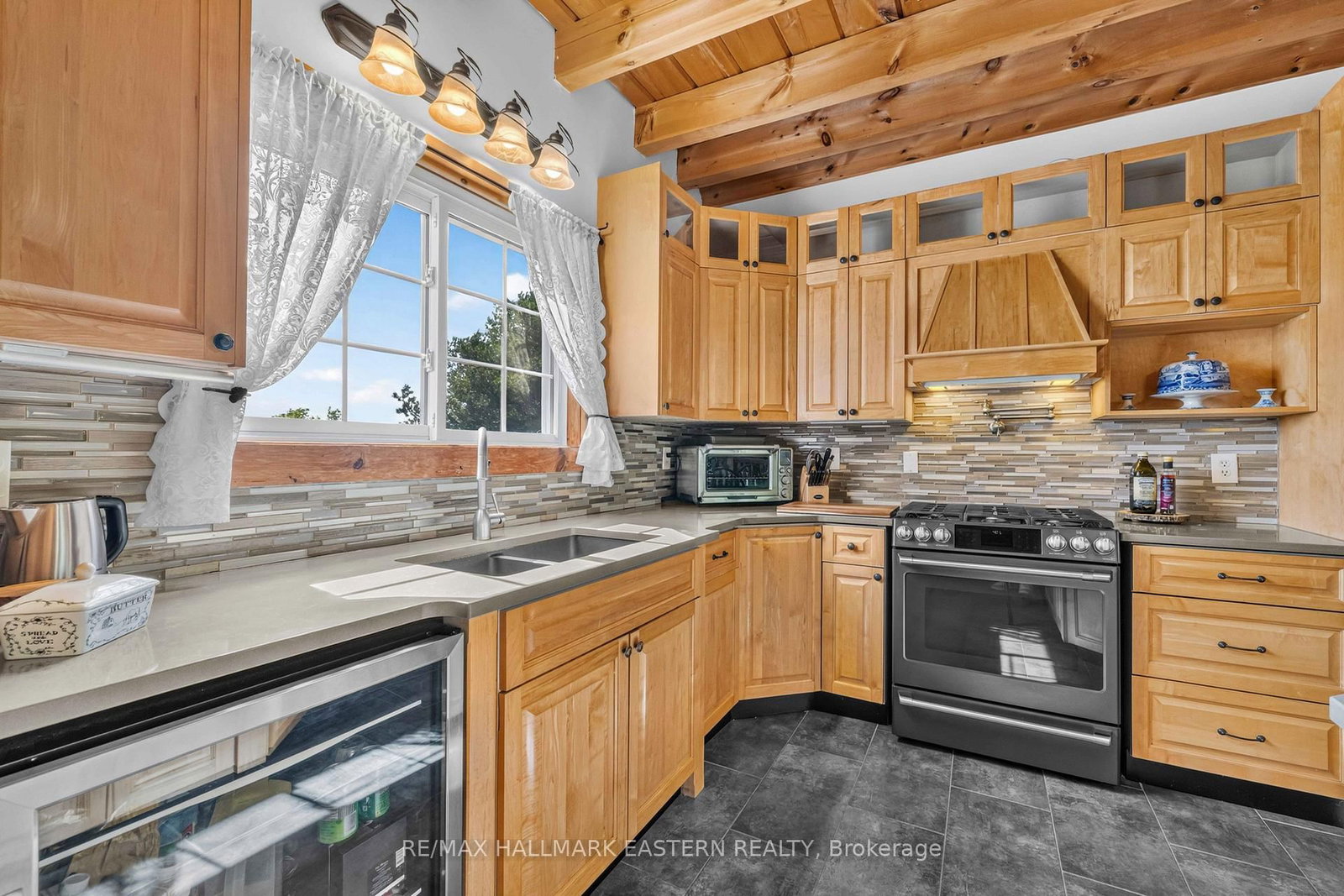 184 Golf Course Road • Stirling, ON photo 9