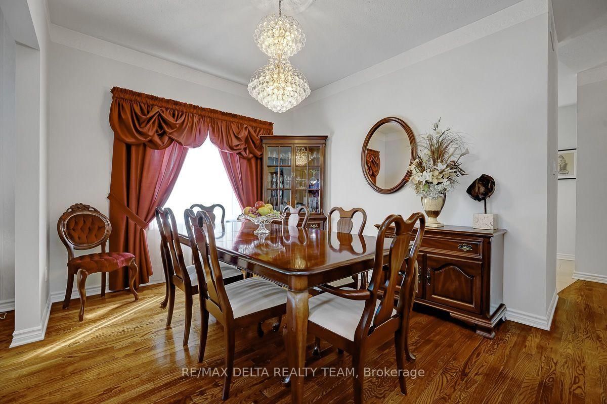 1032 Valin Street • Ottawa, ON photo 10