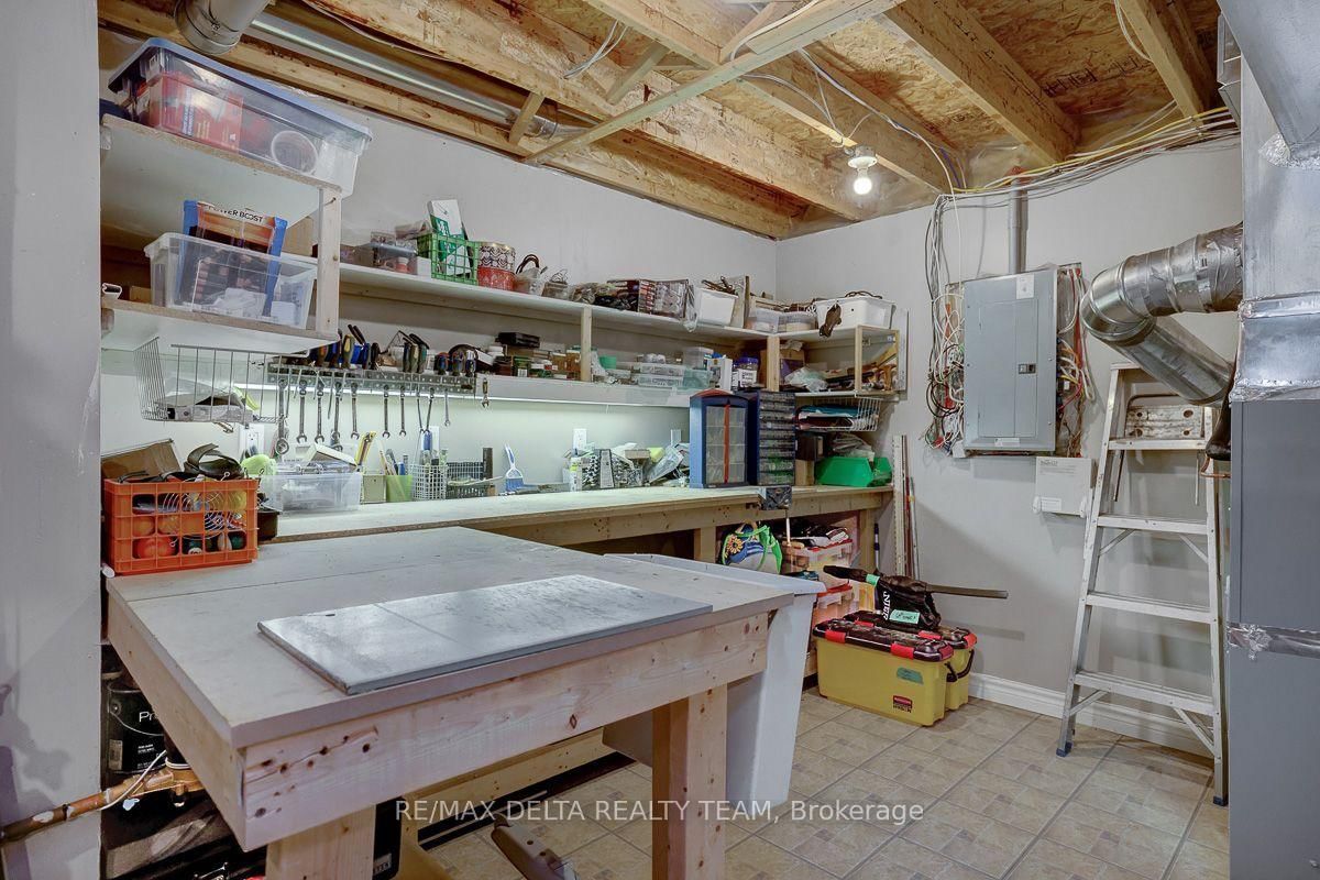 1032 Valin Street • Ottawa, ON photo 39