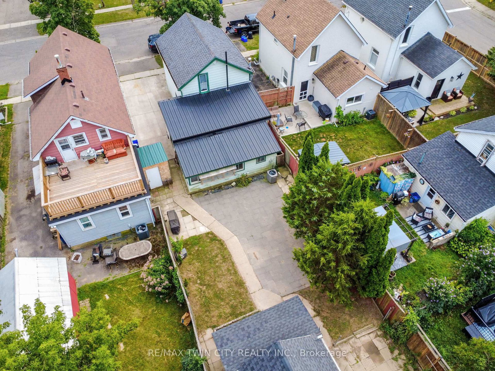 126 Cayuga Street • Brantford, ON photo 8