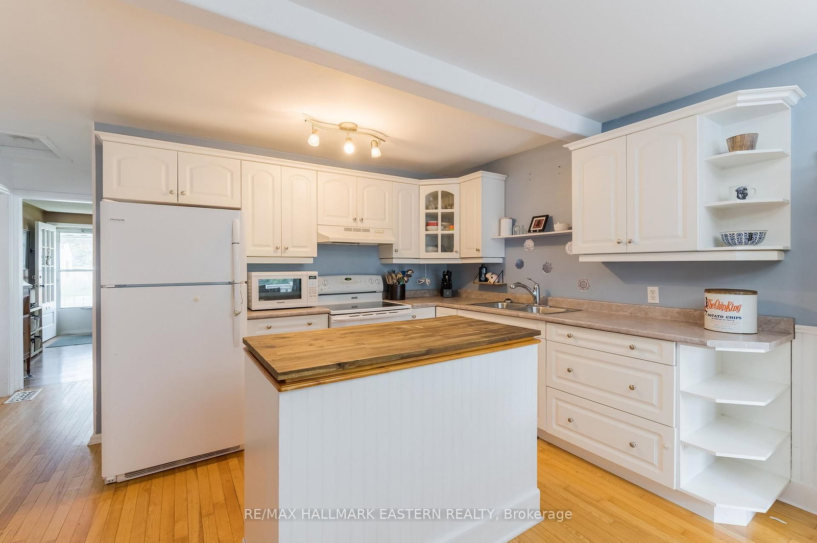 767 Duffus Street • Peterborough, ON photo 11