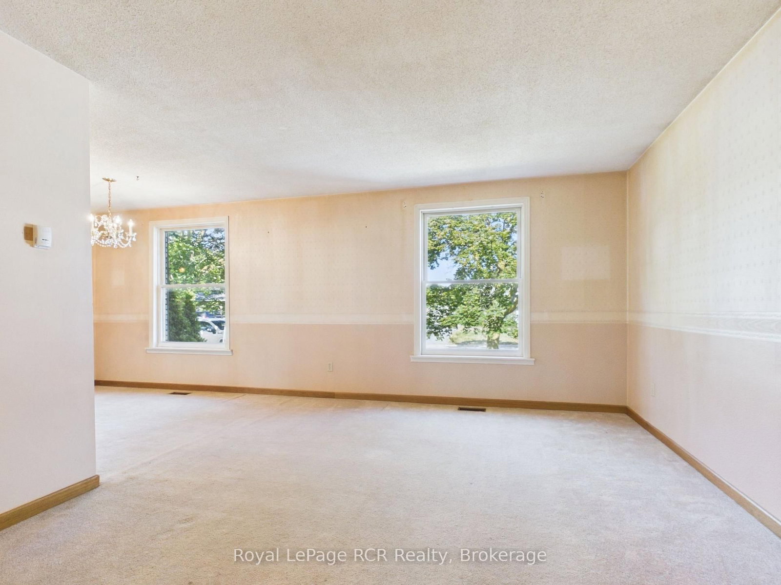 693 Macyoung Drive • Kincardine, ON photo 12