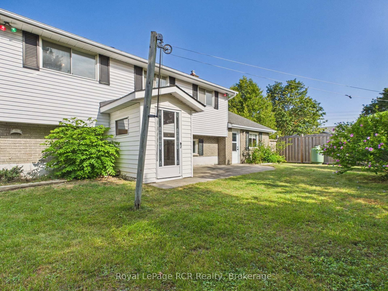 693 Macyoung Drive • Kincardine, ON photo 4