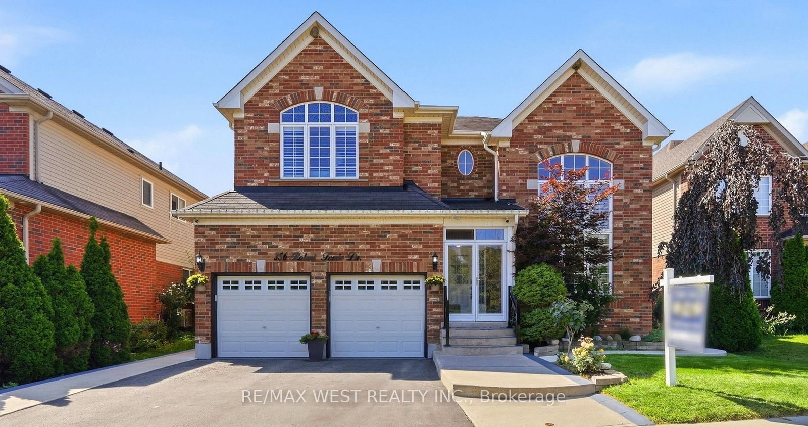 356 Robert Ferrie Drive • Kitchener, ON photo 1