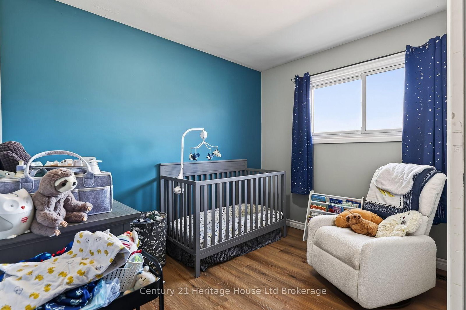 1037 Warwick Street • Woodstock, ON photo 18