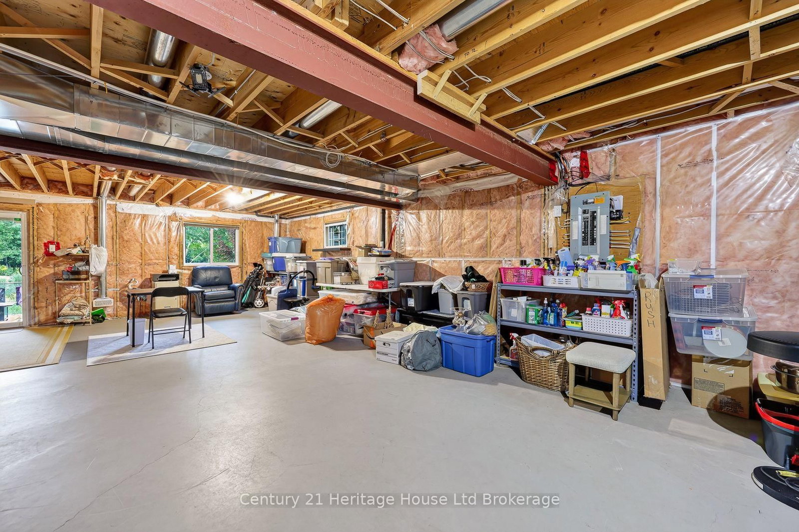 209 Munnoch Boulevard • Woodstock, ON photo 30