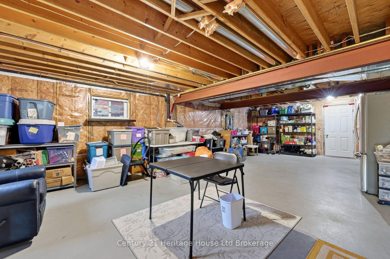 209 Munnoch Boulevard • Woodstock, ON photo 33