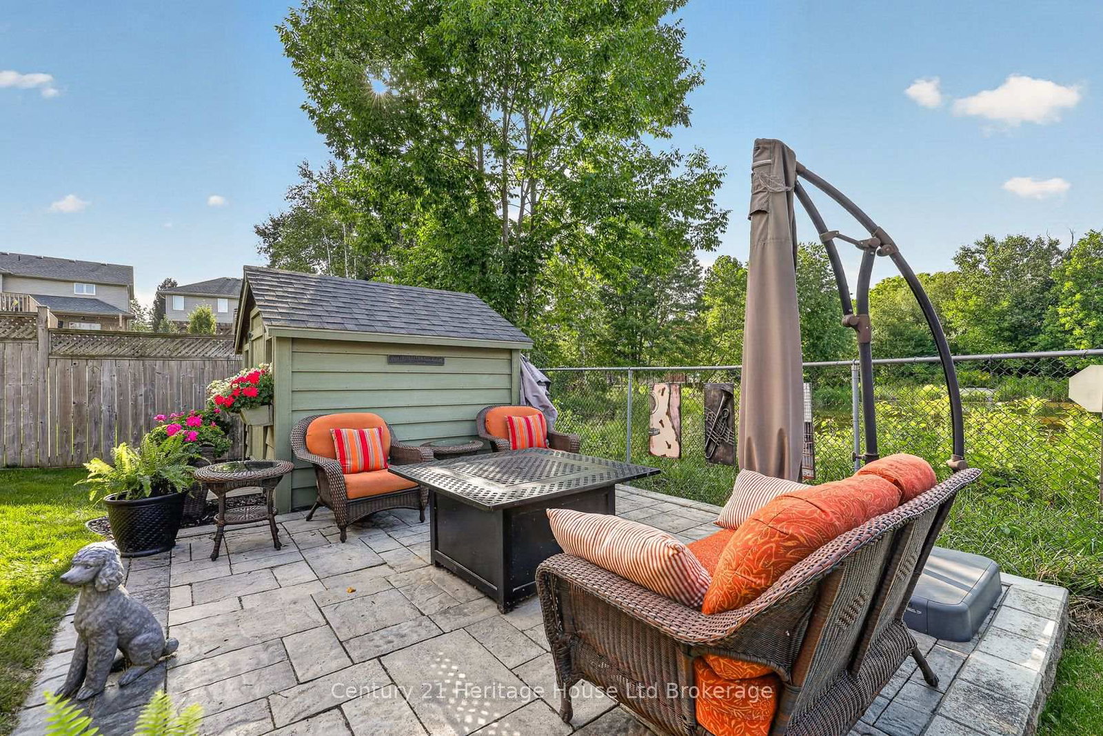 209 Munnoch Boulevard • Woodstock, ON photo 43