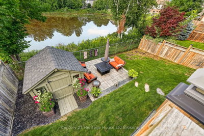 209 Munnoch Boulevard • Woodstock, ON photo 5