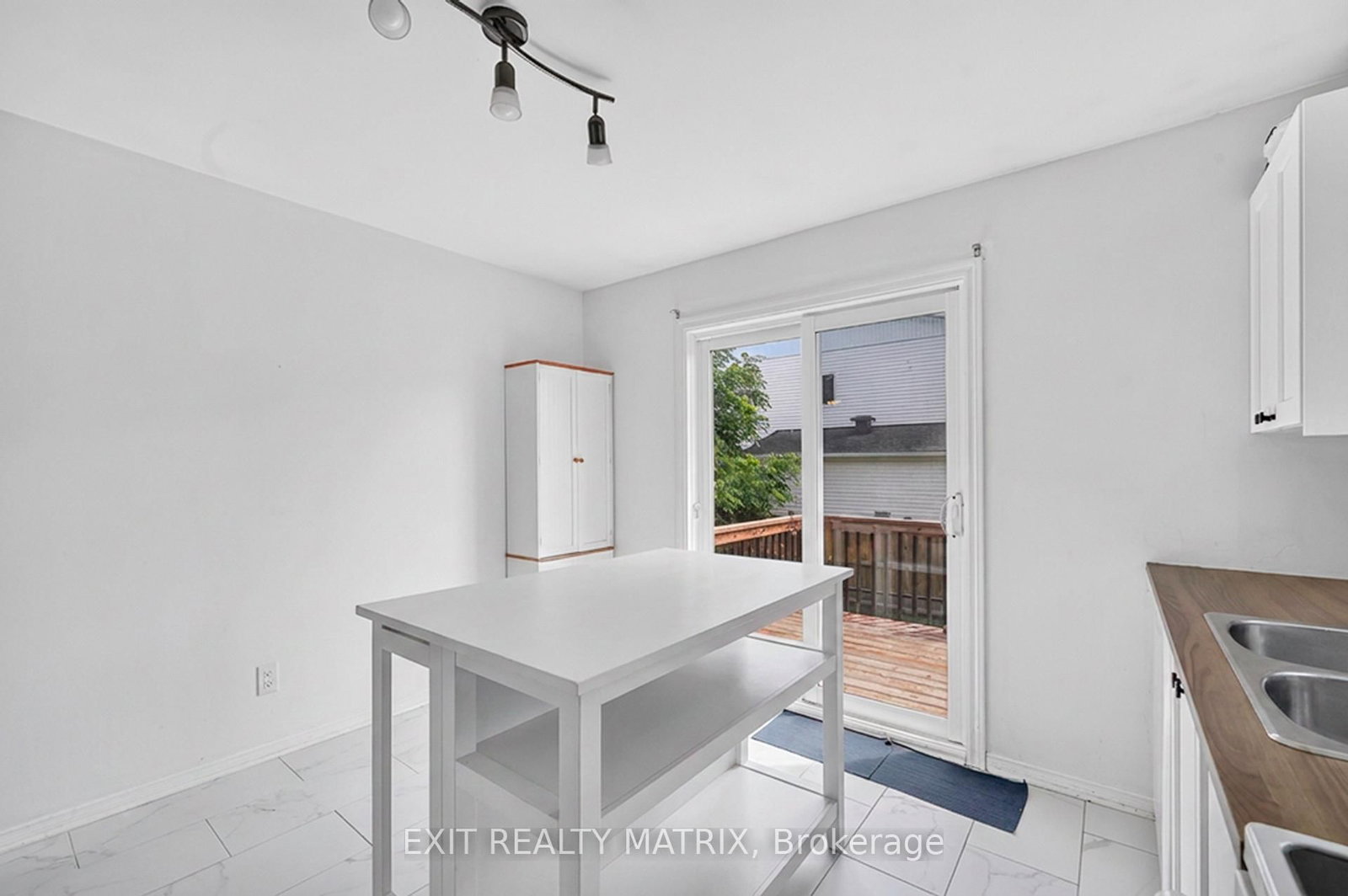 239 Stiver Street • Russell, ON photo 11