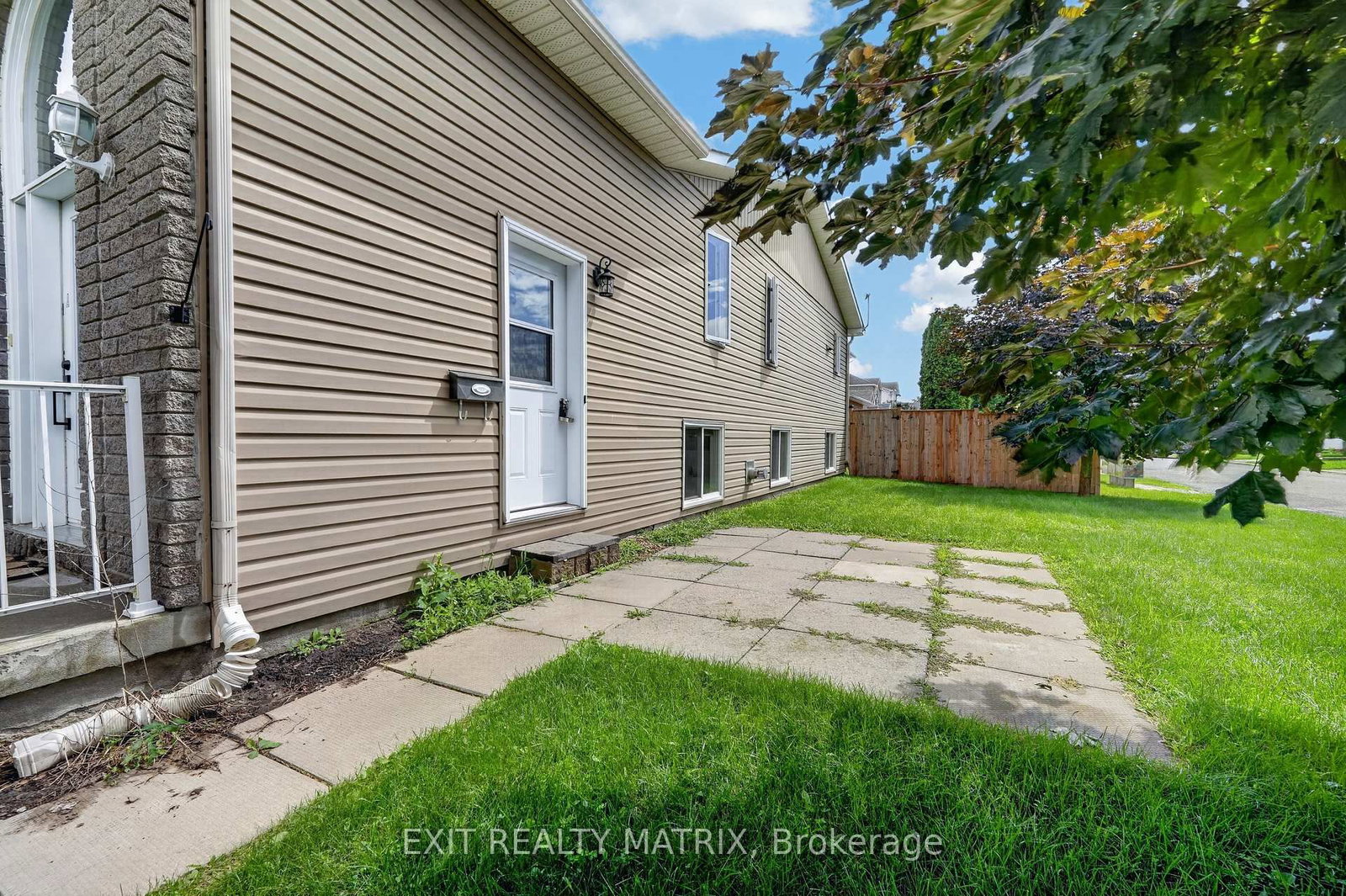 239 Stiver Street • Russell, ON photo 18