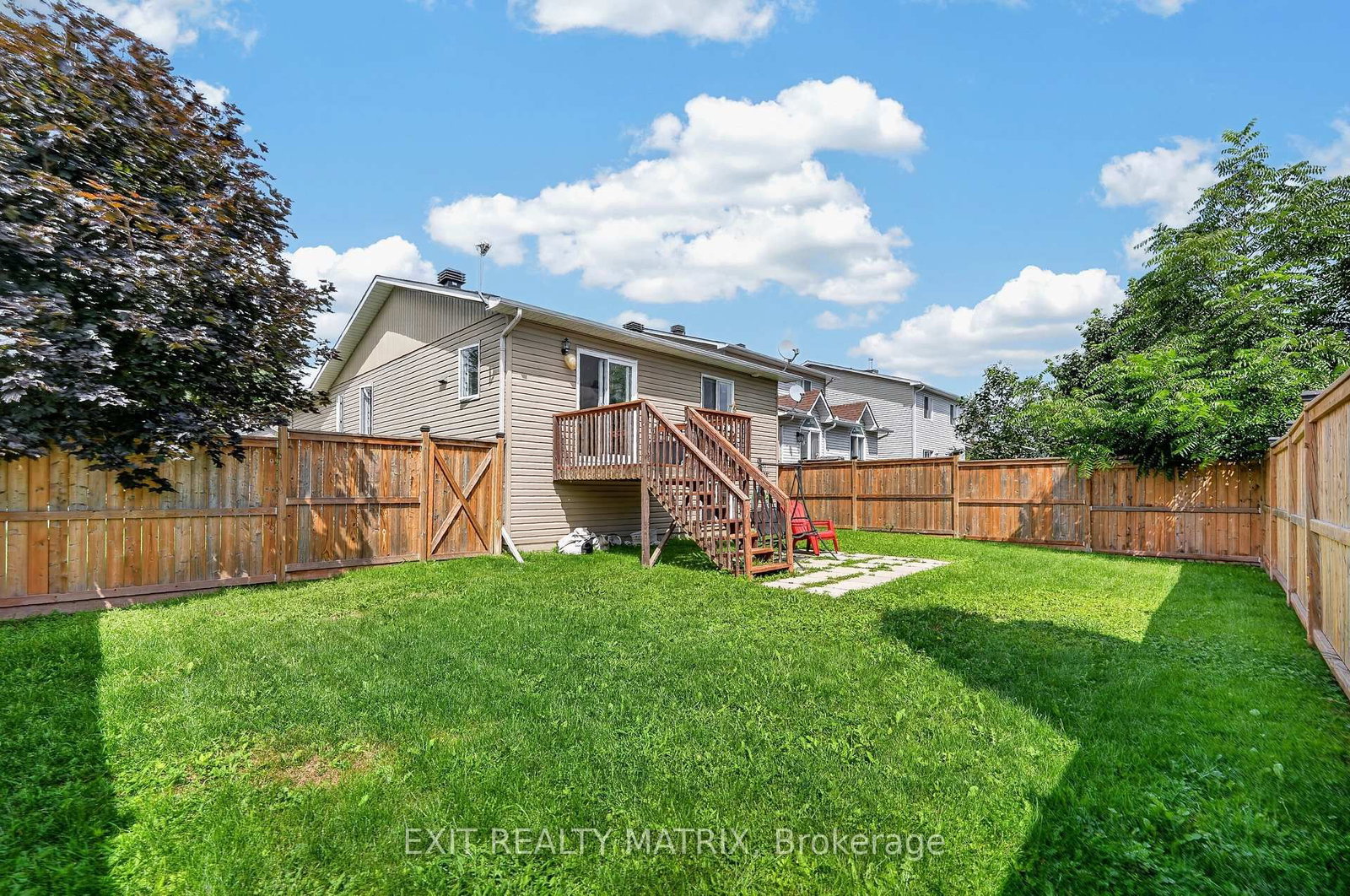 239 Stiver Street • Russell, ON photo 39