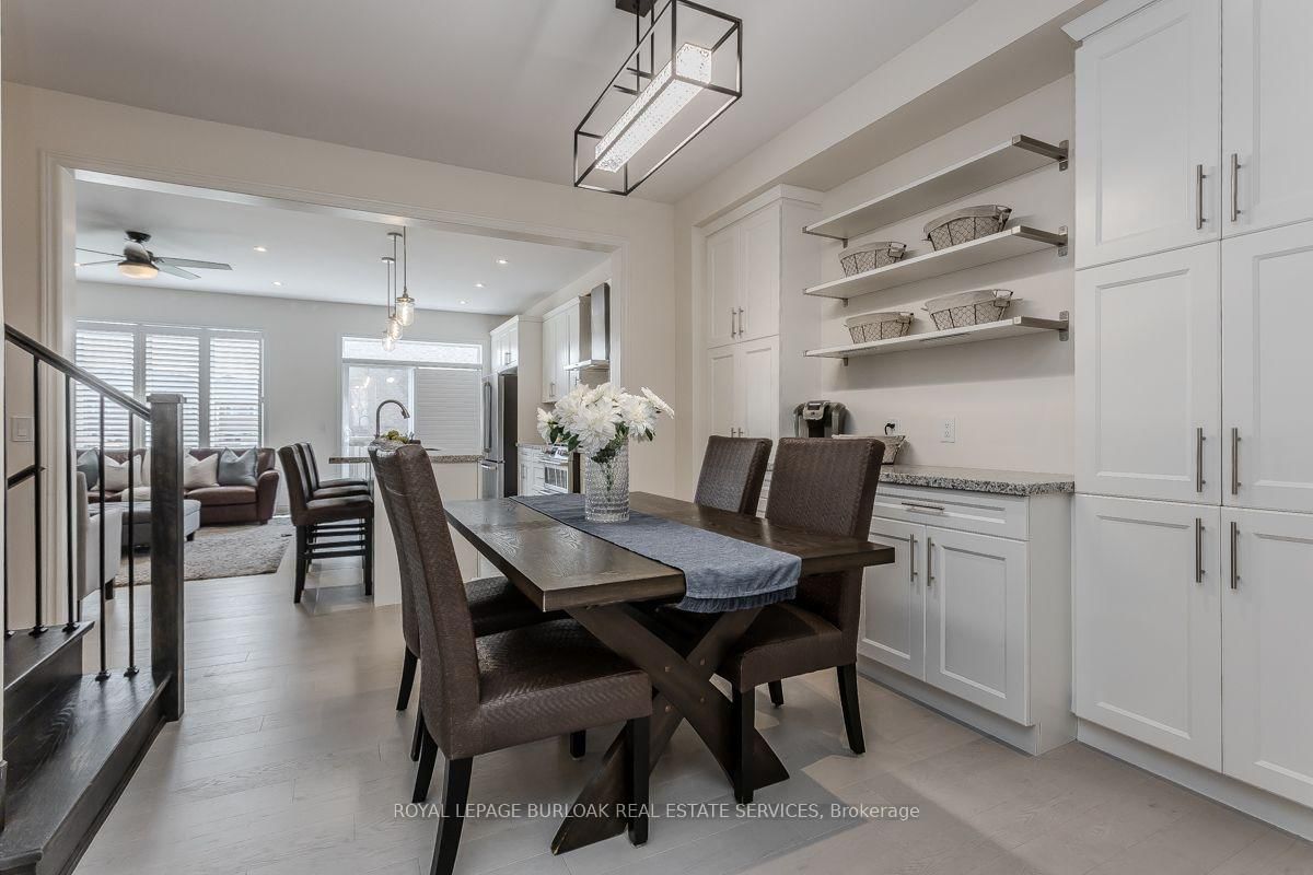 11 Cooley Grove • Hamilton, ON photo 15