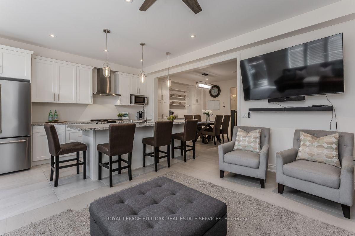 11 Cooley Grove • Hamilton, ON photo 25