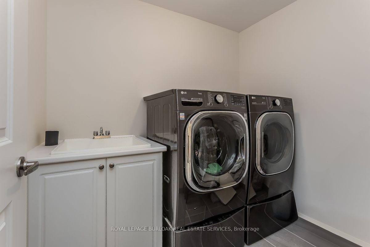 11 Cooley Grove • Hamilton, ON photo 42