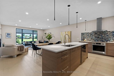 37 PEACH TREE Common • St. Catharines, ON photo 4