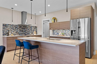 37 PEACH TREE Common • St. Catharines, ON photo 9