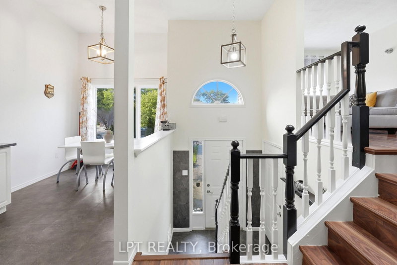 79 Sunrise Crescent