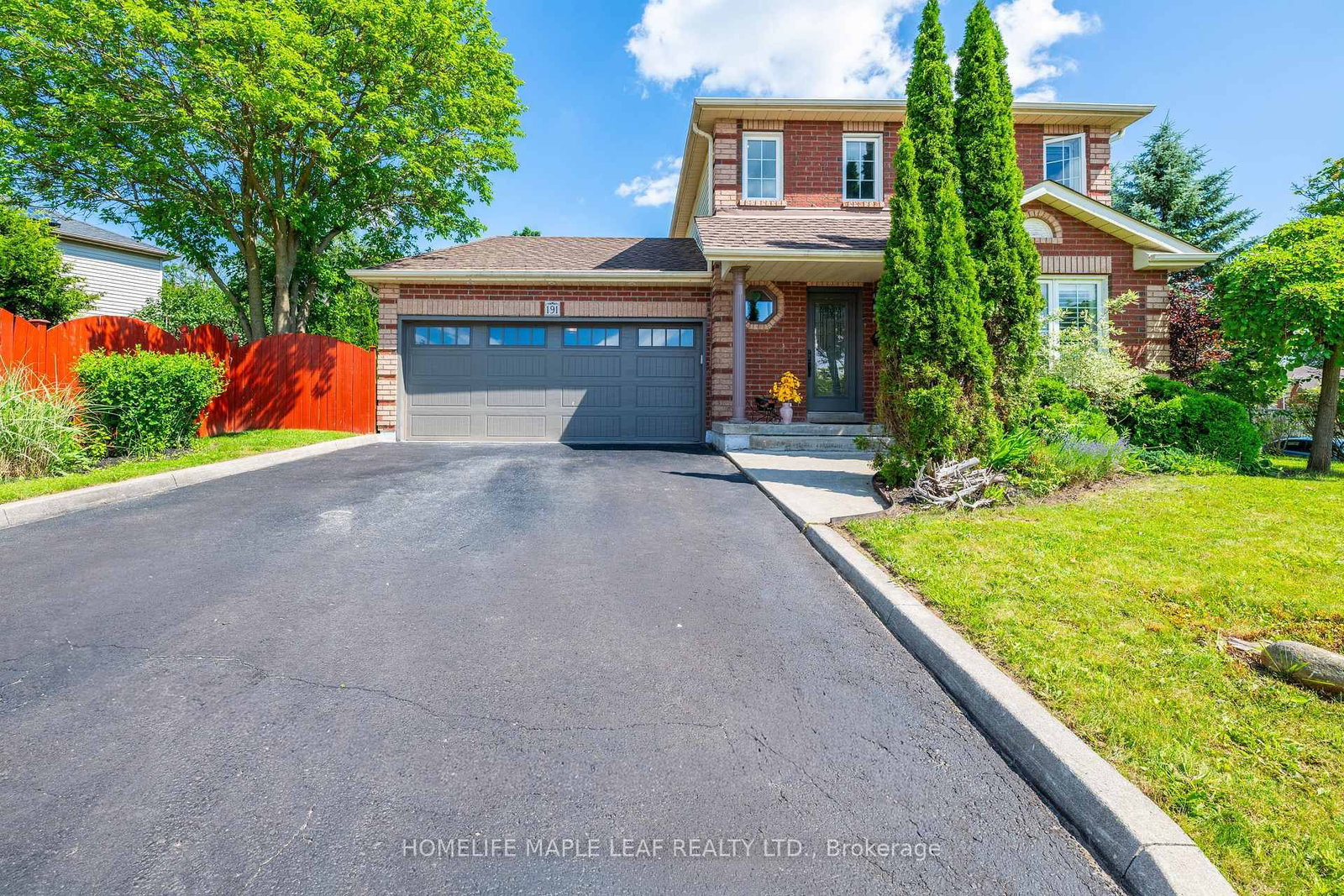 191 Stirling Macgregor Drive • Cambridge, ON photo 1