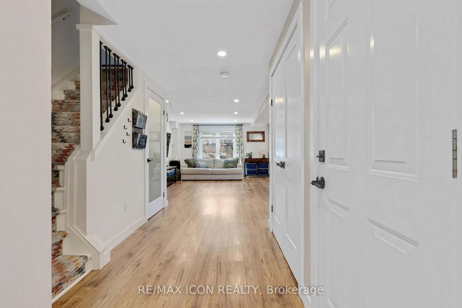 311 Misty Crescent • Kitchener, ON photo 8