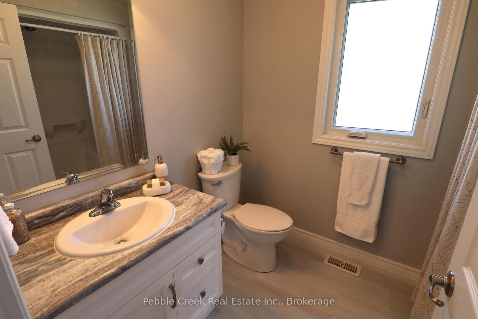 96 Lake Breeze Drive • Ashfield-Colborne-Wawanosh, ON photo 33