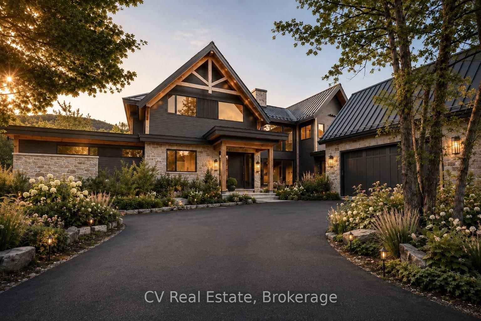 150 Delphi Lane • Blue Mountains, ON photo 2