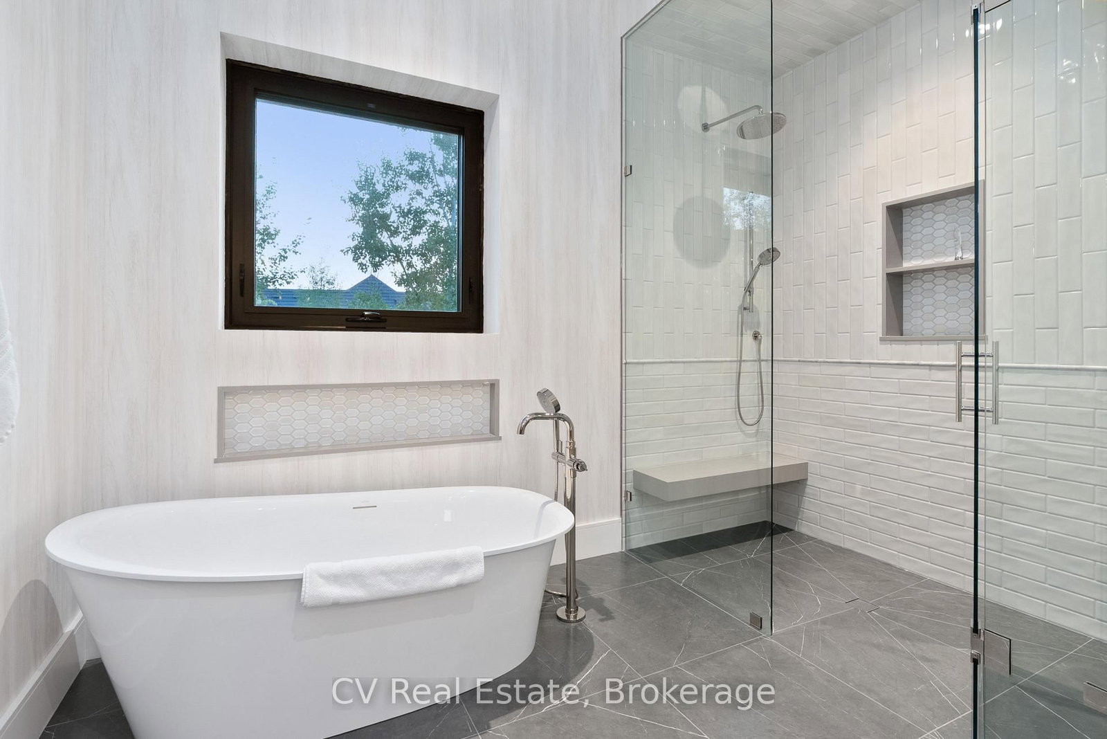 150 Delphi Lane • Blue Mountains, ON photo 37
