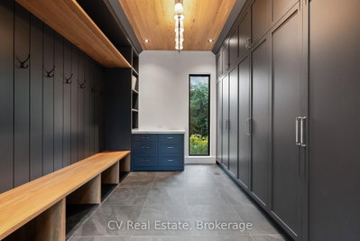150 Delphi Lane • Blue Mountains, ON photo 6