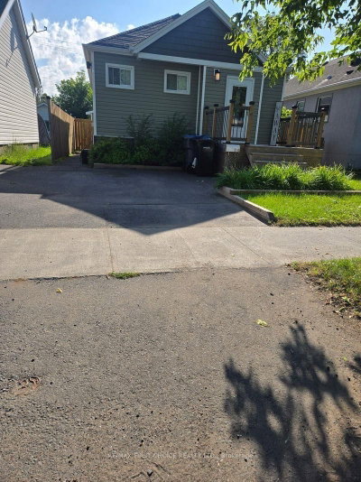 734 Franklin Street S • Thunder Bay, ON photo 2