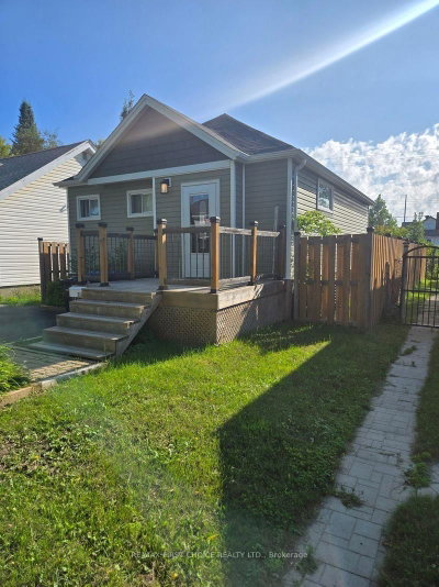 734 Franklin Street S • Thunder Bay, ON photo 3