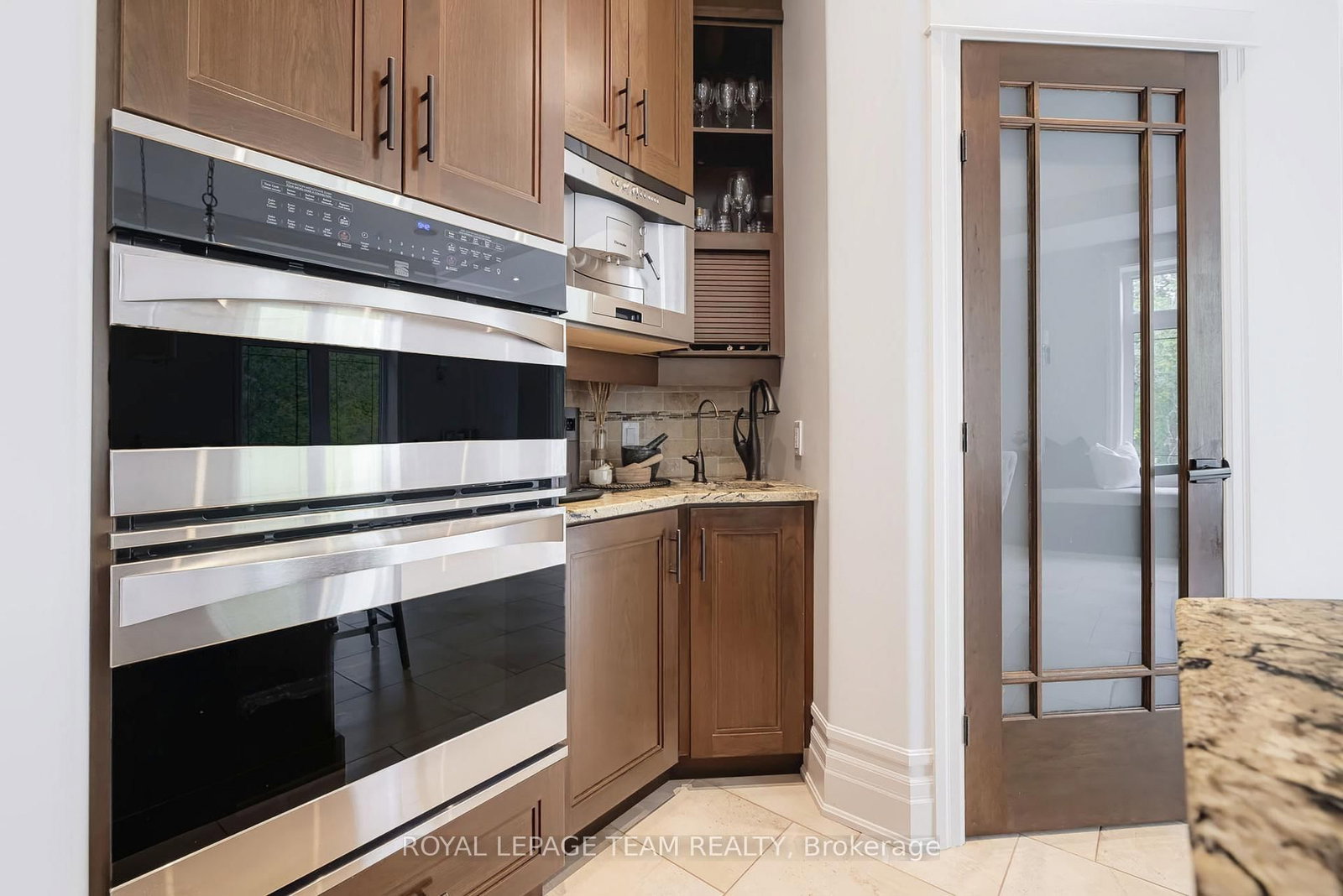 1517 Monaghan Lane • Ottawa, ON photo 14