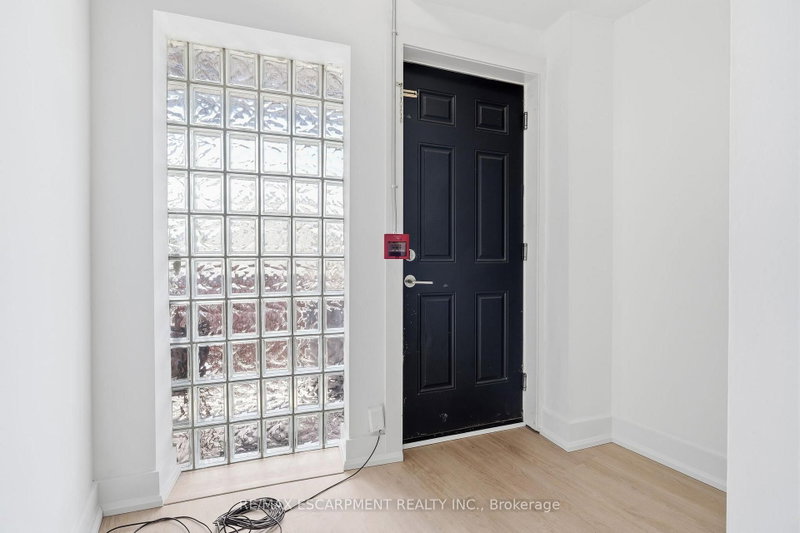 02 - 1006 King Street E