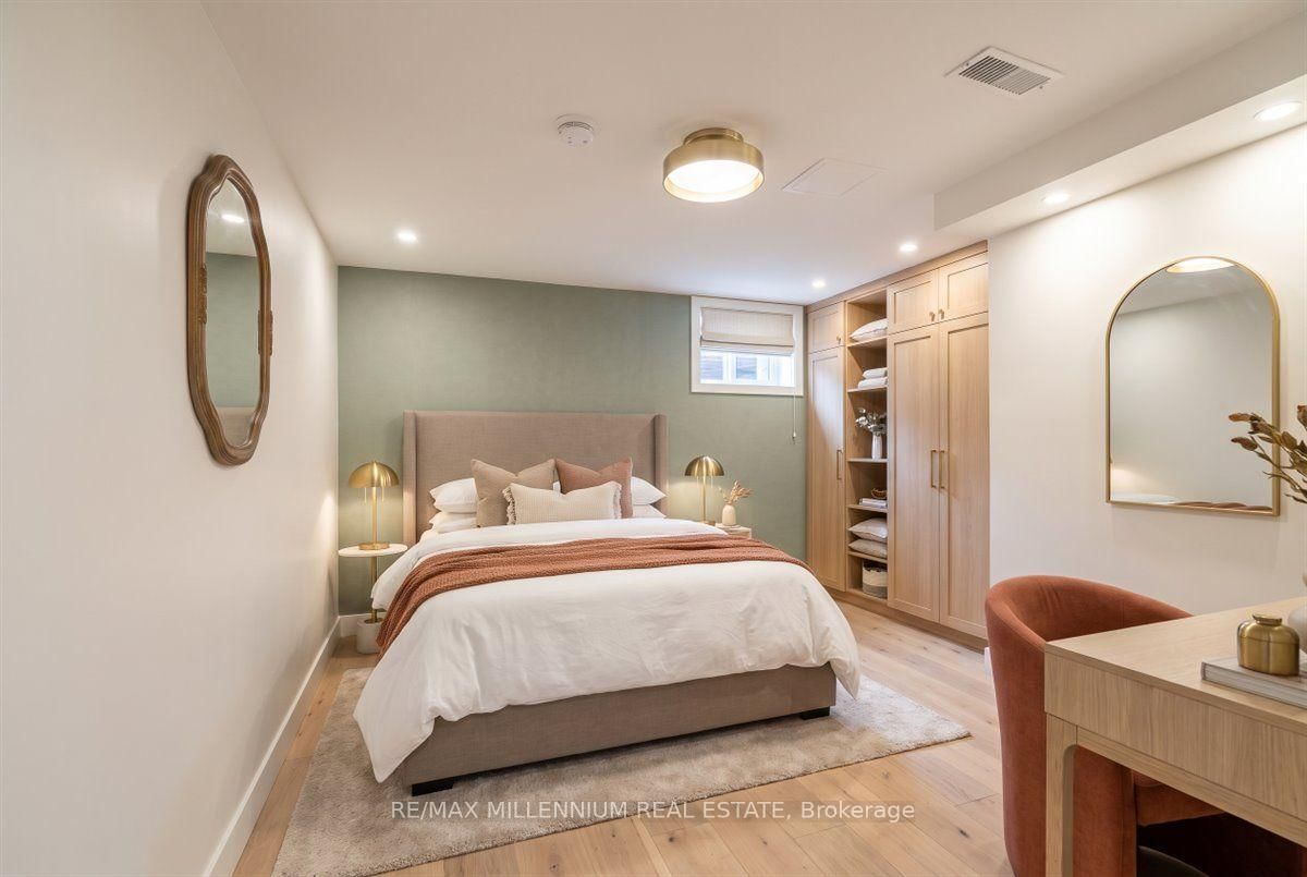 37 Radford Street • Hamilton, ON photo 31