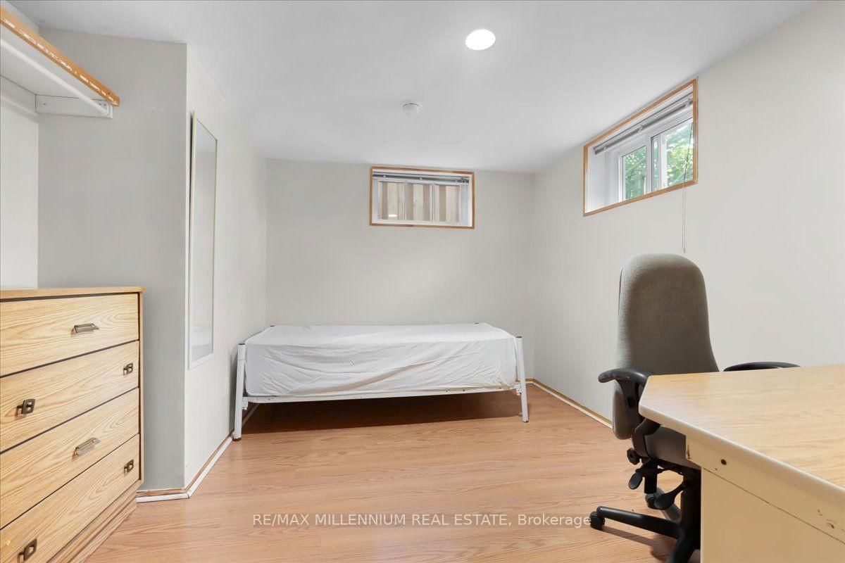 37 Radford Street • Hamilton, ON photo 37