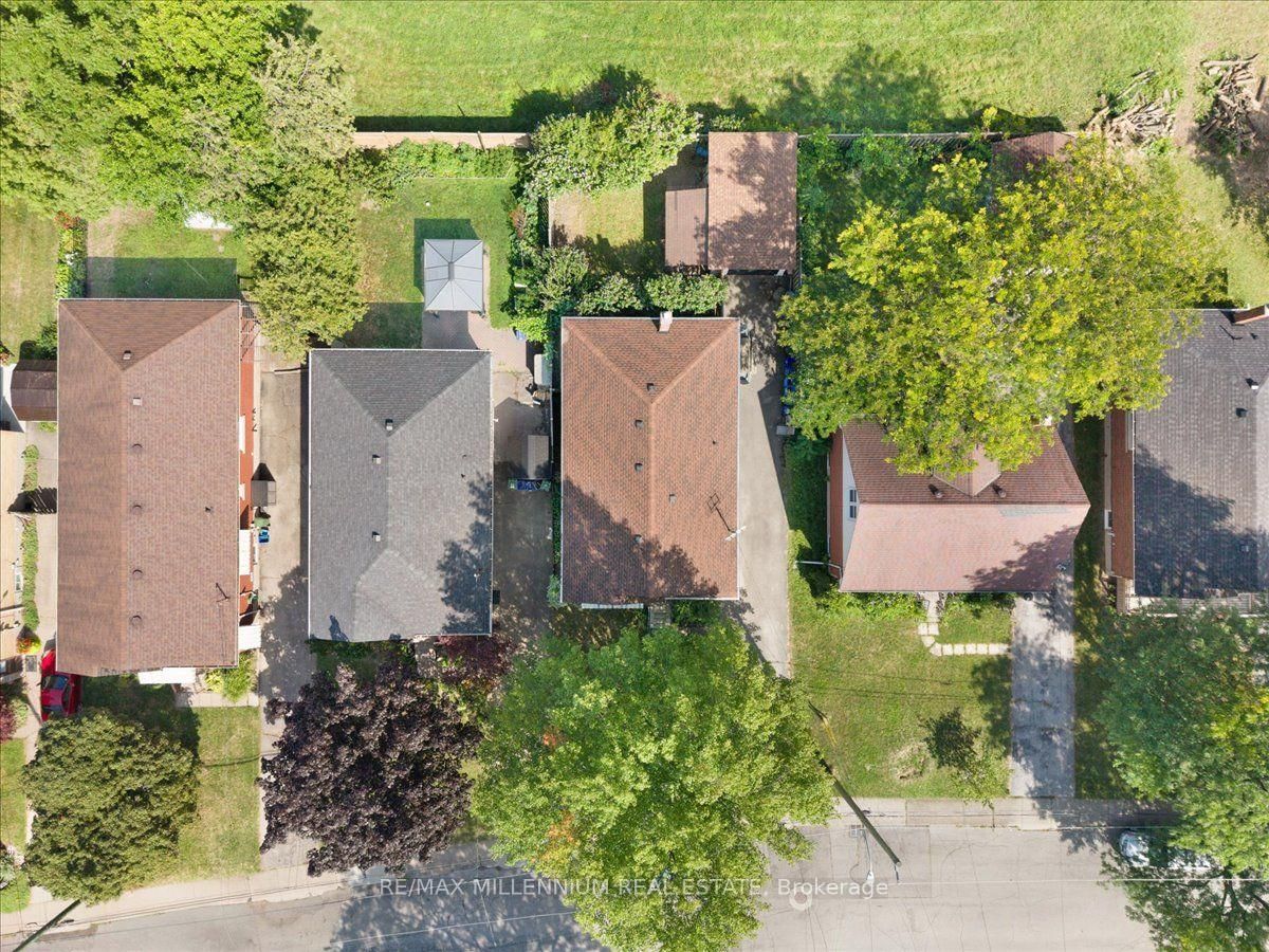 37 Radford Street • Hamilton, ON photo 42