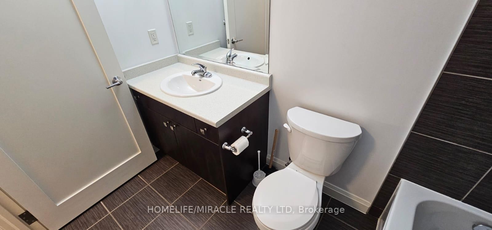 112 King Street • #707 • Hamilton, ON photo 32