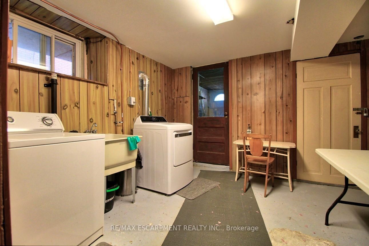 22 Blake Street • Hamilton, ON photo 42